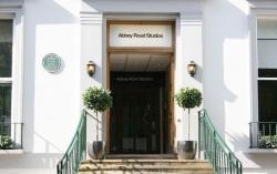 Abbey Road Studios di Inggris Dibuka Kembali setelah 10 Minggu Ditutup 