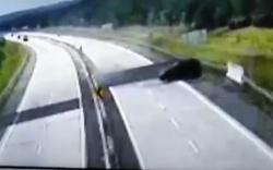 Ini Penyebab Kecelakaan Maut Mantan Kepala Kantor Pajak Pematangsiantar di Tol Medan