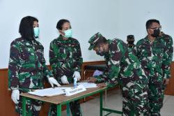 Putus Penyebaran Covid-19, Personel Kodam XIII Merdeka Jalani Rapid Test<