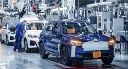 Meluncur Akhir 2020, SUV Listrik BMW Masuk Jalur Produksi