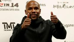 Panas, Floyd Mayweather Sebut Duel Lawan Logan Paul Seperti Merebut Permen dari Bayi
