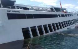 Sebagian Badan Kapal Menyentuh Dasar Pasir, KM Dharma Rucitra III Sulit Dievakuasi