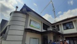 Menara di Gedung BPN Garut Roboh, 1 Orang Tewas