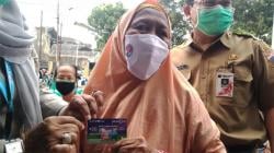 Bank DKI Kembali Distribusikan Kartu Lansia Jakarta