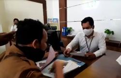 Datangi PLN Cikajang, Perangkat Desa di Garut Protes Tagihan Listik Melonjak