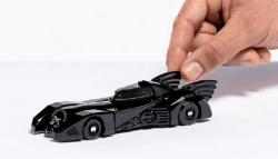 Miniatur Batmobile Terbuat dari Kristal Swarovski Dibanderol Rp8,4 Juta