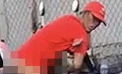 Viral, Pria Ini Bercinta dengan Sepeda Motor di Siang Bolong