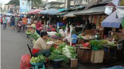 Viral Marahi Penjual Ikan di Pasar Mardika, Anggota Satgas Covid Ambon Dibebastugaskan