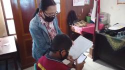 Sejumlah Sekolah di Sorong Mulai Terapkan Kelas Online Via Zoom
