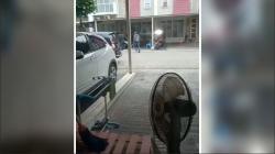 Video Kelompok Bersenjata Serang Perumahan di Tangerang, Satpam Dihujani Tembakan