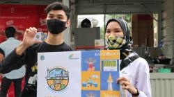 Kartu JakCard Edisi Khusus HUT Jakarta Dibagikan kepada Pengunjung Thamrin 10
