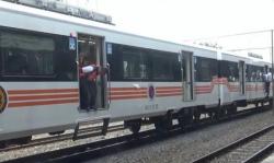 PT INKA Uji Coba Kereta Pesanan Filipina