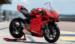 Replika Motor Ducati Panigale V4R Ini Terbuat dari 15.000 Keping Lego