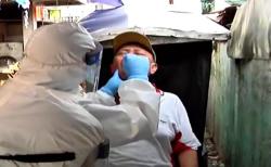 Video Pertugas Gelar Rapid Test di Pasar Bedeng Kemayoran, Pedagang Pilih Tutup