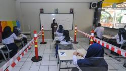 Sekolah New Normal di Bekasi, Ruang Kelas Pakai Sinar Ultraviolet