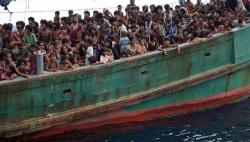Meninggal dalam Perjalanan Menuju Malaysia, Jenazah Pengungsi Rohingya Dilarung ke Laut