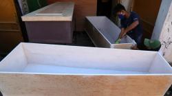 Kasus Covid-19 Bertambah, Permintaan Peti Jenazah di Surabaya Tinggi