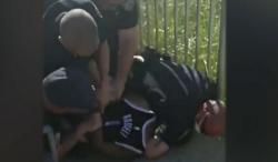 Polisi New York Terancam 7 Tahun Penjara karena Cekik Pria Kulit Hitam hingga Pingsan