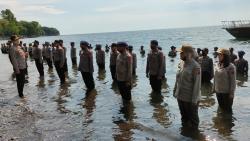 Kapolda Sulut Irjen Pol Royke Lumowa Dimutasi, Netizen: Pertahankan Timsus Maleo