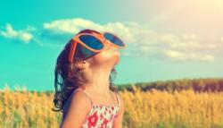 Ingin Anak Dapatkan Asupan Vitamin? Ini Waktu Terbaik Berjemur di Bawah Sinar Matahari
