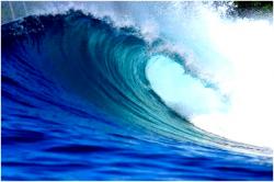 Gelombang Laut Capai 5 Meter, BPBD Bangka Larang Wisatawan Berenang di Pantai