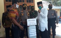  Mantan Napiter Bagikan Masker dan Hand Sanitizer di Kulonprogo