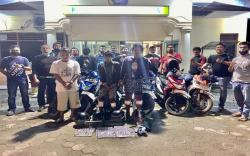 Komplotan Curanmor di Delitua Ditembak Polisi, 5 Sepeda Motor Disita
