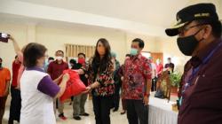 Sudah 263.000 Paket Sembako Disalurkan ke Warga Sulut di 15 Kabupaten Kota<