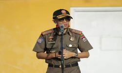 Bubarkan 74 Titik Kerumunan, Kasatpol PP Padang: Sulit Ubah Kebiasaan saat Pandemi<