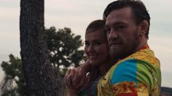 Keren, Conor McGregor Rayakan Ulang Tahun Dibalut Pakaian Rp14,6 Juta