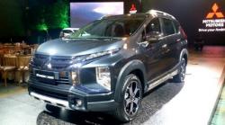 Mitsubishi Xpander Cross Mengaspal di Vietnam