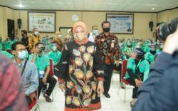THR Tak Boleh Dicicil, Menaker: Wajib Dibayar Paling Lambat 7 Hari Sebelum Lebaran<