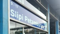 Pria yang Meninggal di Halte Slipi Pingsan dalam Perjalangan Bus TransJakarta