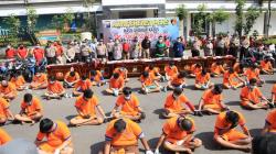 Ratusan Penjahat Jalanan di Surabaya Ditangkap selama Operasi Sikat Semeru