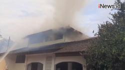 Video 2 Rumah Mewah di Kemang Terbakar, Sempat Terdengar Ledakan