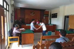 Pencuri HP Terekam CCTV Hanya Didenda Rp750.000