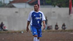 Kisah Telur di Gawang saat Persib Hadapi Barito di Semifinal Ligina 1994/1995