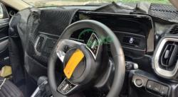 Interior Kia Sonet Tertangkap Kamera Mata-Mata Mirip Seltos