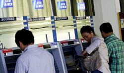 Ingat! Batas Penukaran Kartu ATM BCA Magnetic ke Chip Akhir November, Begini Caranya
