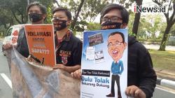 Video Mahasiswa Unjuk Rasa di Balai Kota DKI Jakarta Tolak Reklamasi Pantai Ancol