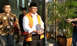 Periksa Eks Bupati Indramayu, KPK Duga Ada Aliran Duit ke Anggota DPRD Jabar<