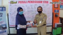 Video Pemkot Balikpapan Bagikan Ponsel dan Laptop untuk Siswa Belajar Online