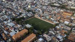 Penampakan Lapangan Sepak Bola PORS di Kemayoran, Pakai Rumput Sintetis dari Italia
