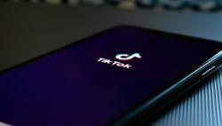 Ancaman Keamanan Belum Terbukti, Blokir TikTok dan WeChat Ditunda