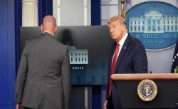 Insiden Penembakan Di Luar Gedung Putih, Donald Trump Dievakuasi dari Jumpa Pers