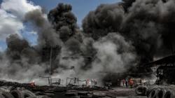 Pabrik Pengolahan Ban Bekas di Pekanbaru Ludes Terbakar