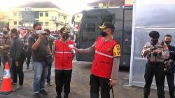 Perketat Protokol Kesehatan, Kapolda Sumsel Tembak Anggota Pakai Thermogun