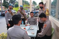 Pimpin Patroli Protokol Kesehatan, Kapolda NTB: Ada Saja Anggota Lalai Pakai Masker