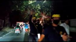 Tak Patuhi Imbauan, Warga Tetap Gelar Pawai Obor di Kebon Jeruk