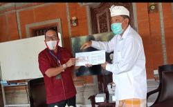 Wali Kota Rai Mantra Bangga Masuknya Tenun Gringsing Bali di Uang Rp75.000